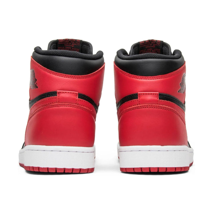 Jordan 1 Retro Bred (2013)