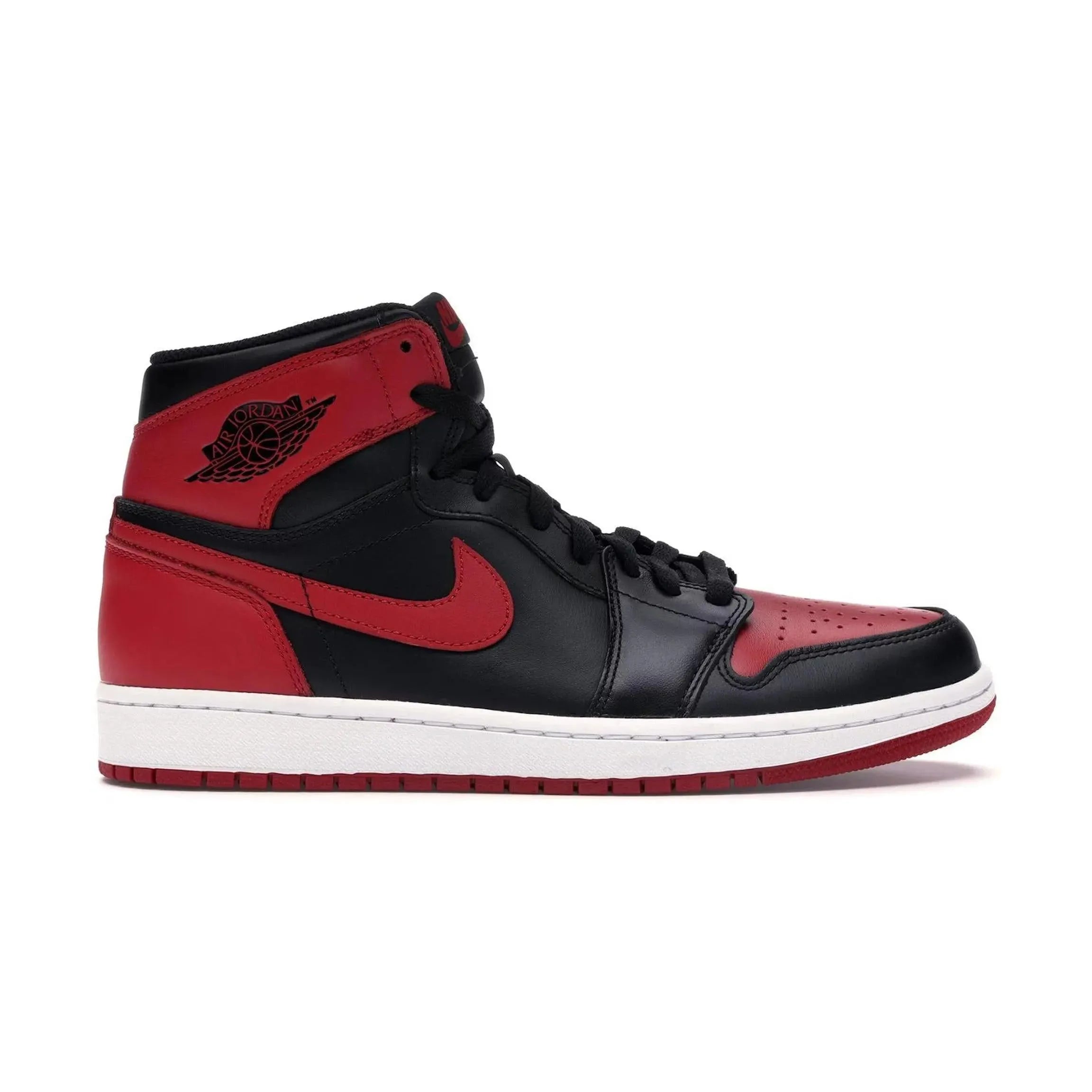 Jordan 1 Retro Bred (2013)