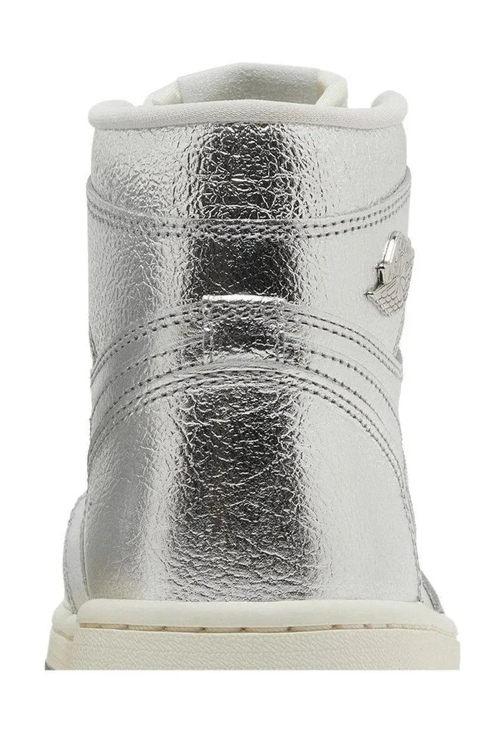 Jordan 1 Retro High OG Chrome (Women's)
