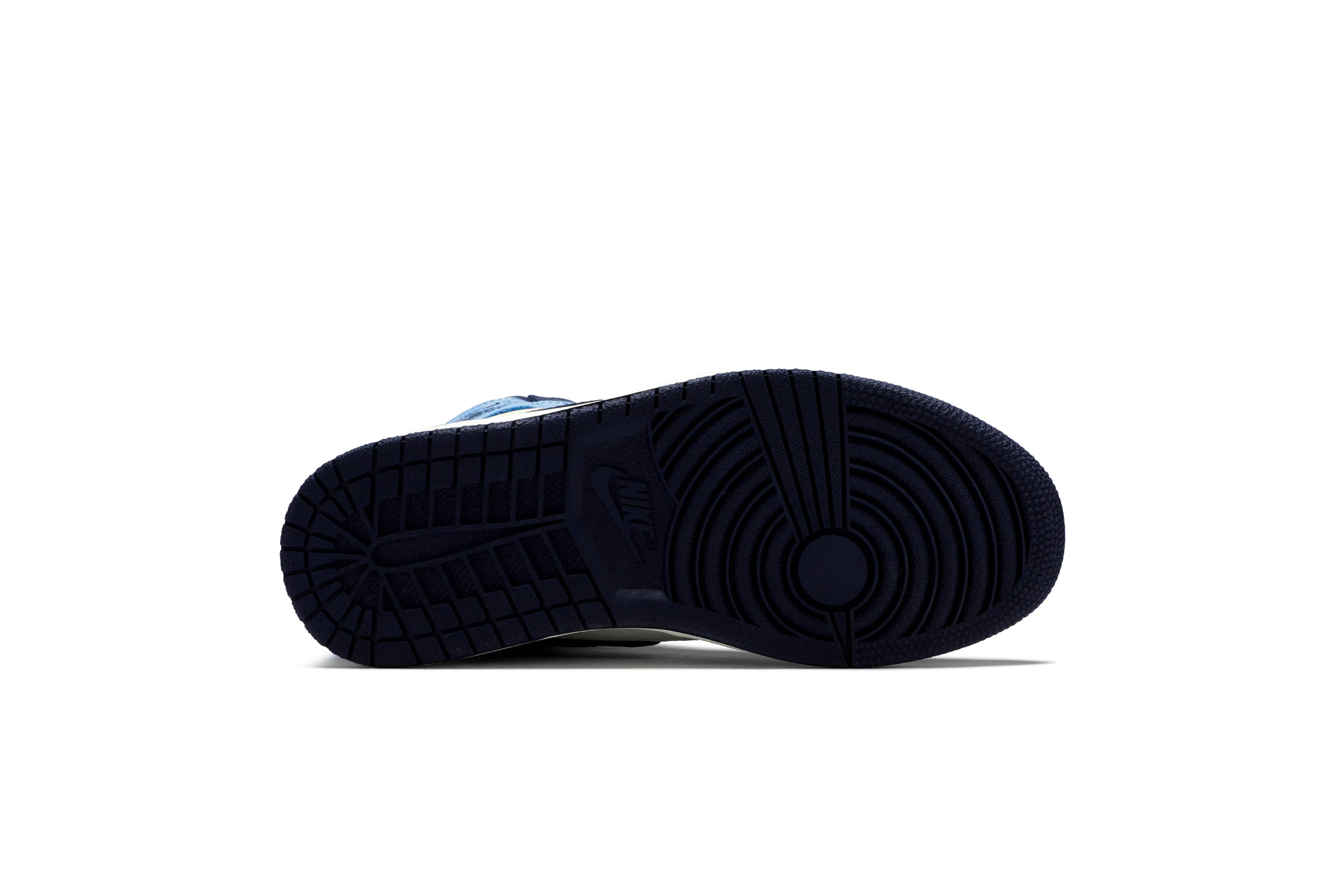 Jordan 1 Retro High Obsidian