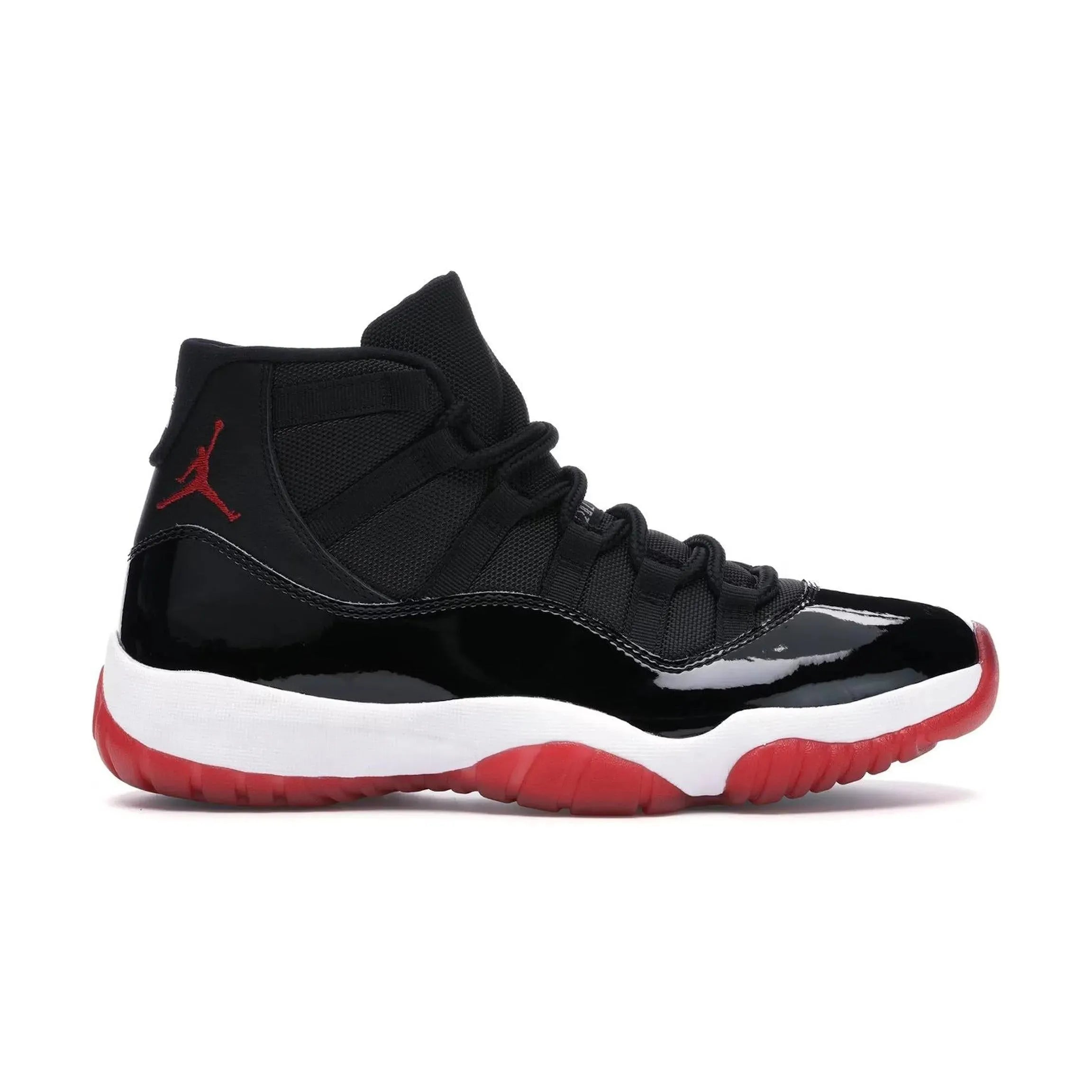 Jordan 11 Retro Playoffs Bred (2019)