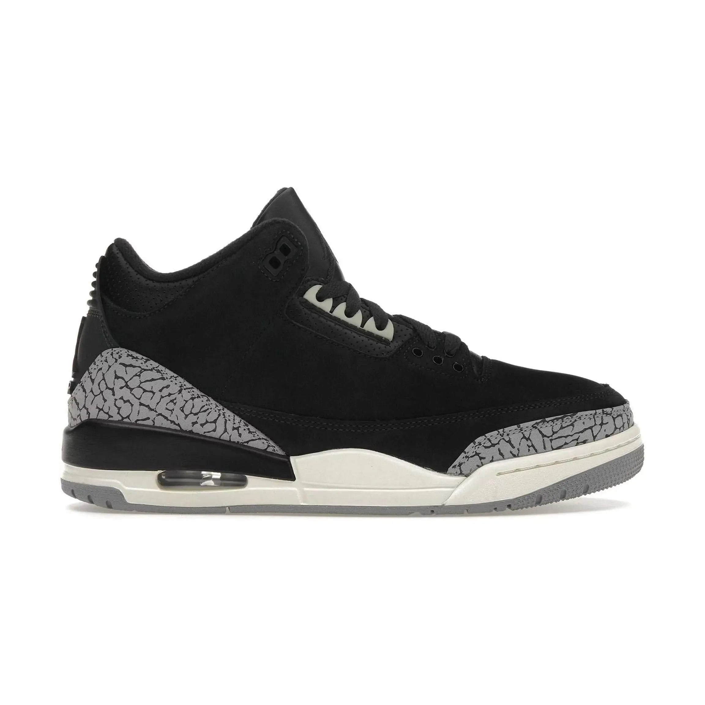 Jordan 3 Retro Off Noir (Women's)