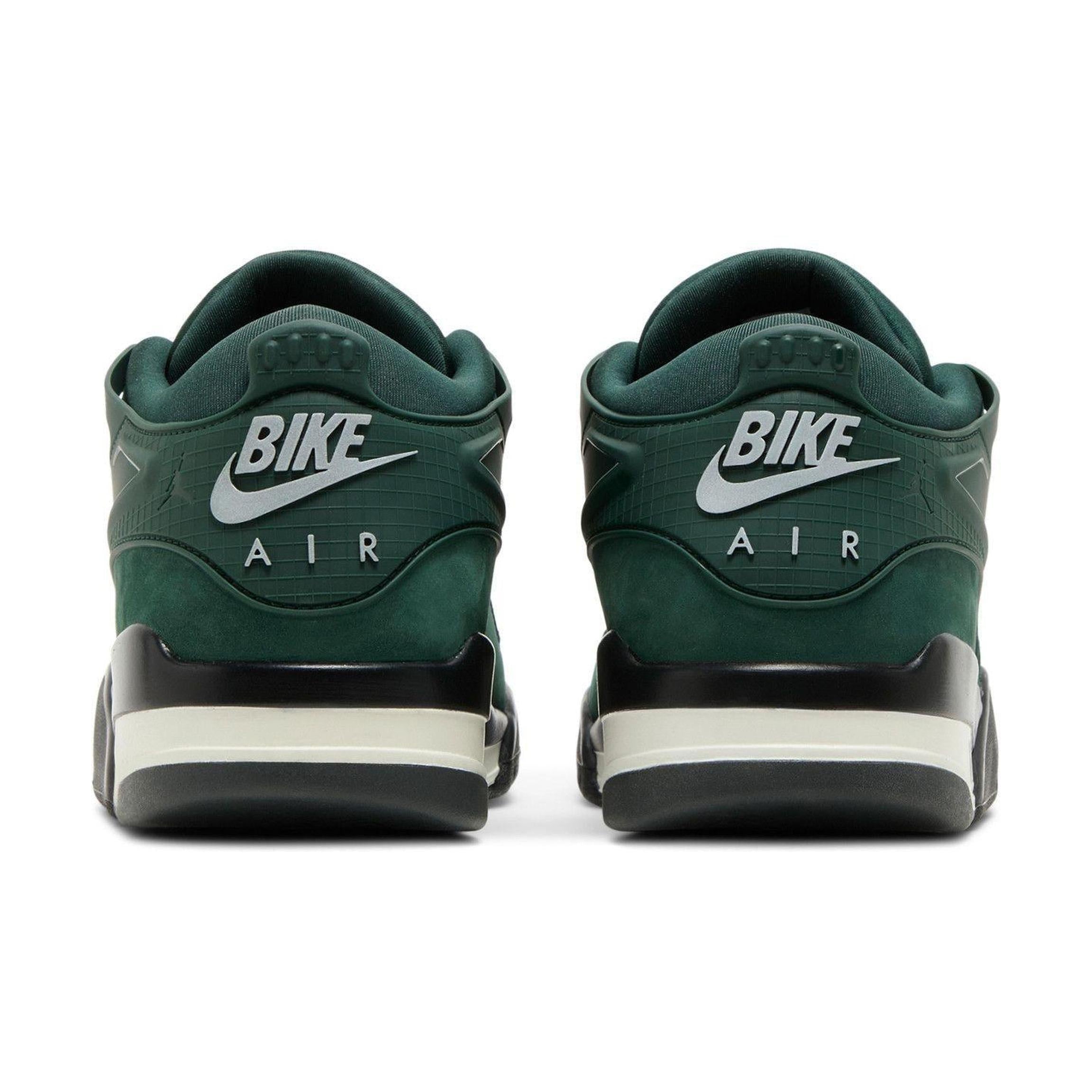 Jordan 4 RM SP Nigel Sylvester Grandma’s Driveway