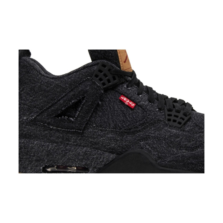 Jordan 4 Retro Levi’s Black (Levi’s Tag)