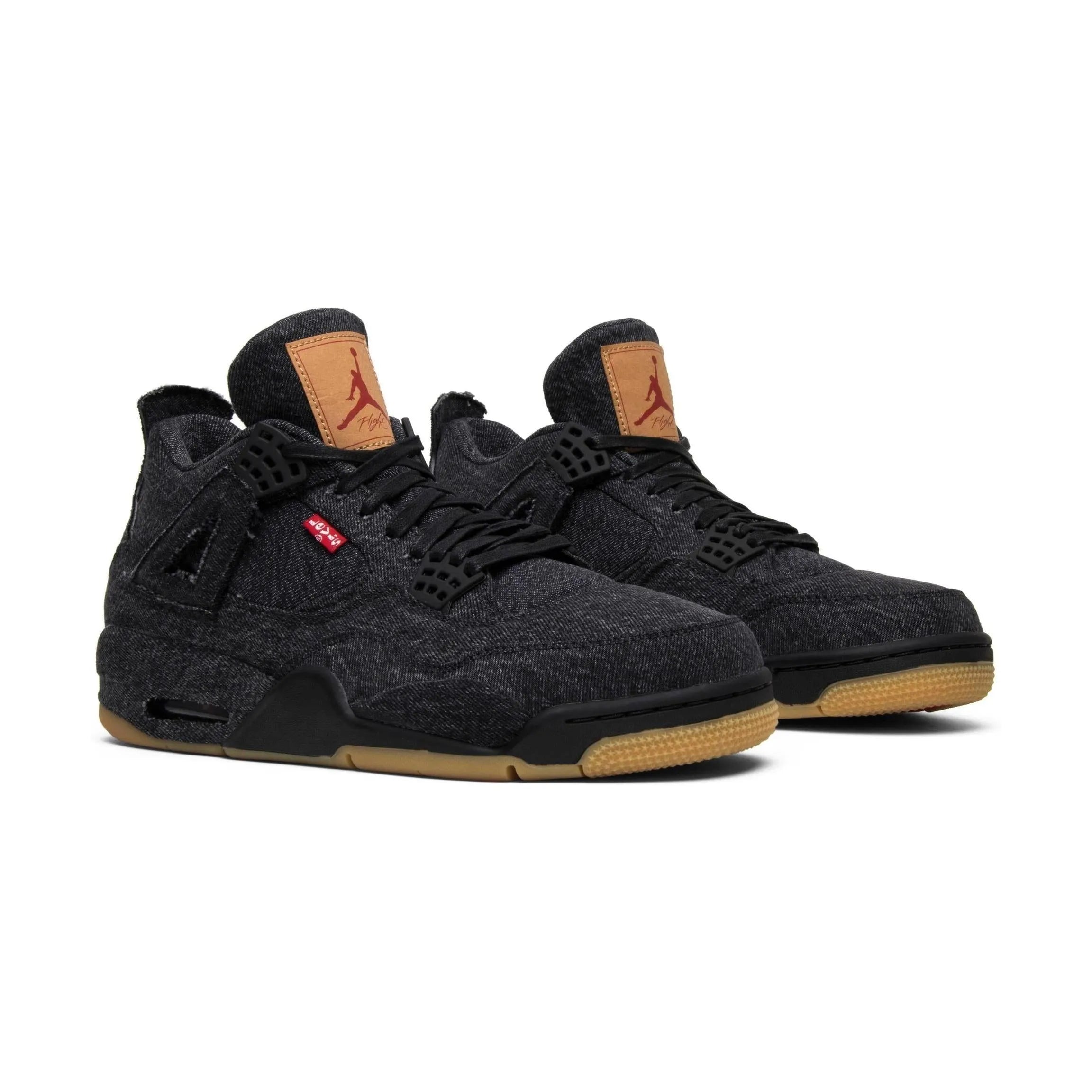 Jordan 4 Retro Levi’s Black (Levi’s Tag)