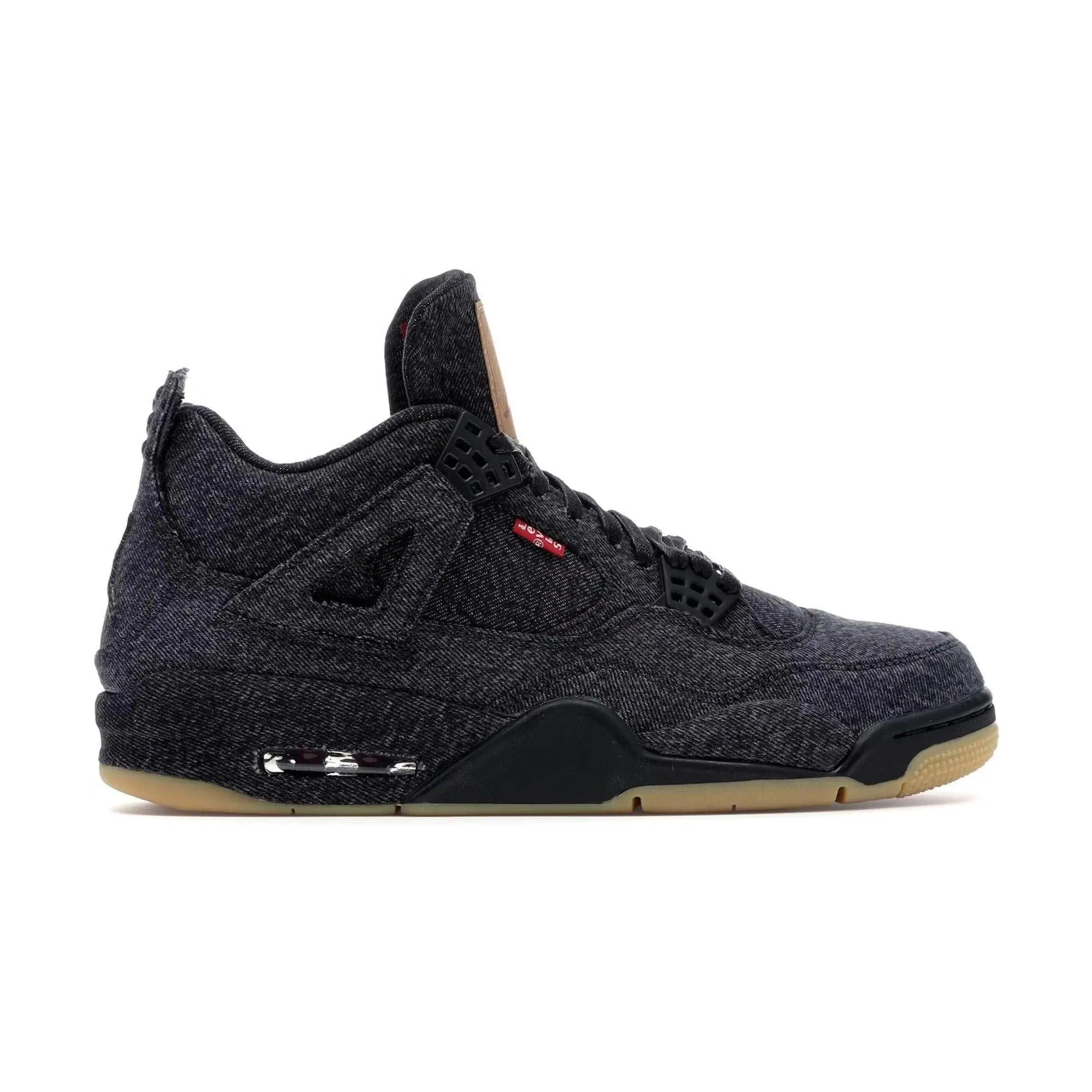 Jordan 4 Retro Levi’s Black (Levi’s Tag)