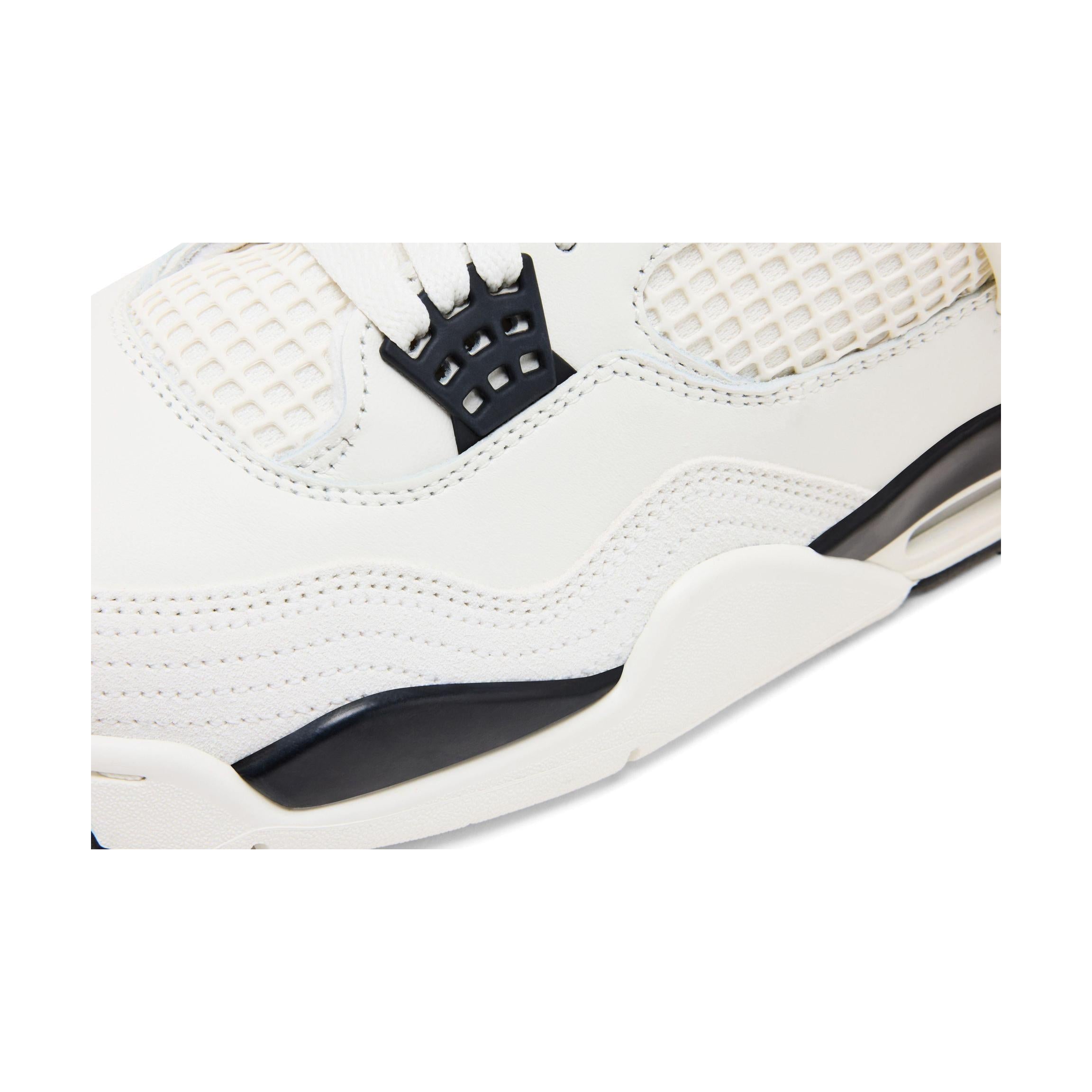 Jordan 4 Retro OG Flight Club