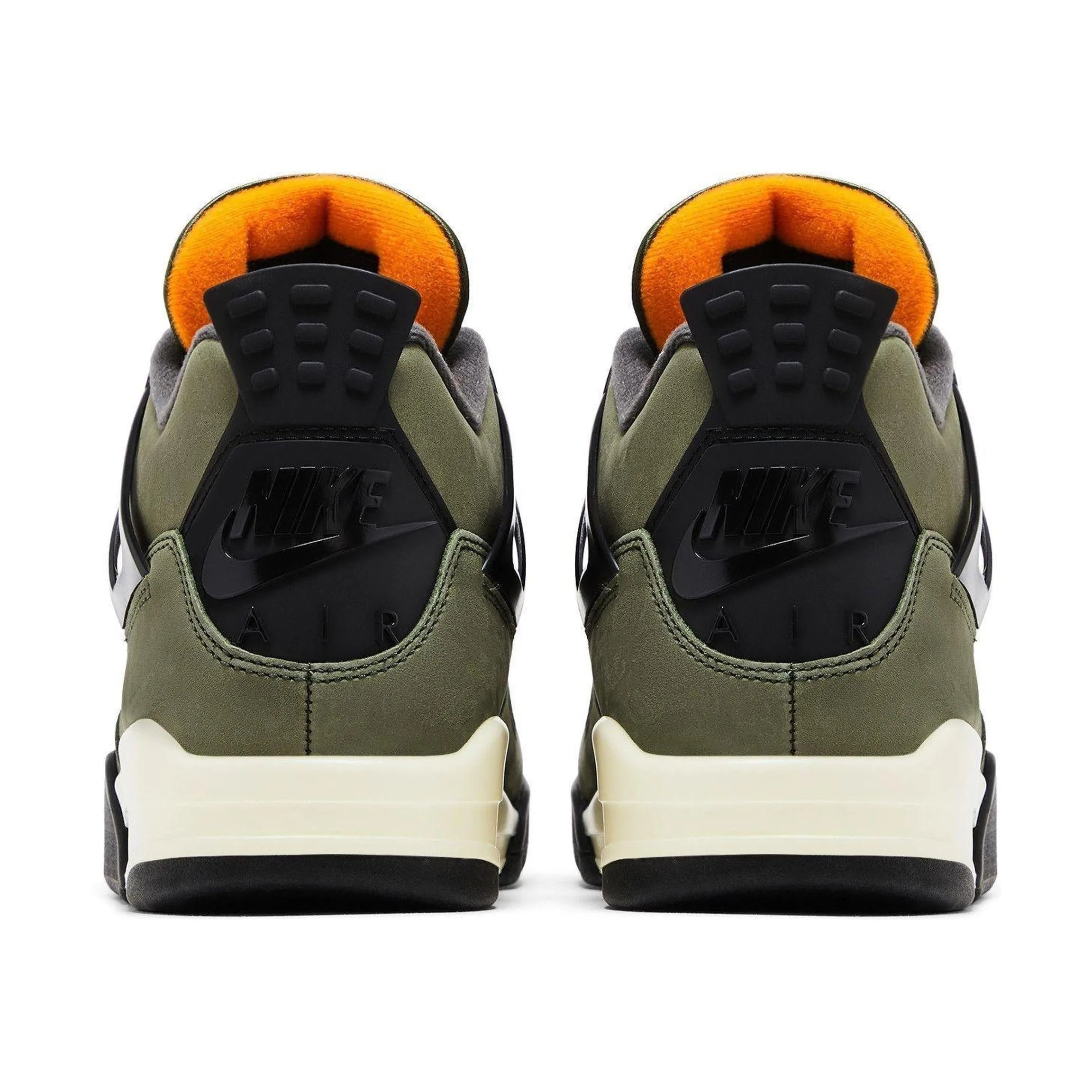 Jordan 4 Retro OG SP Undefeated (2025)