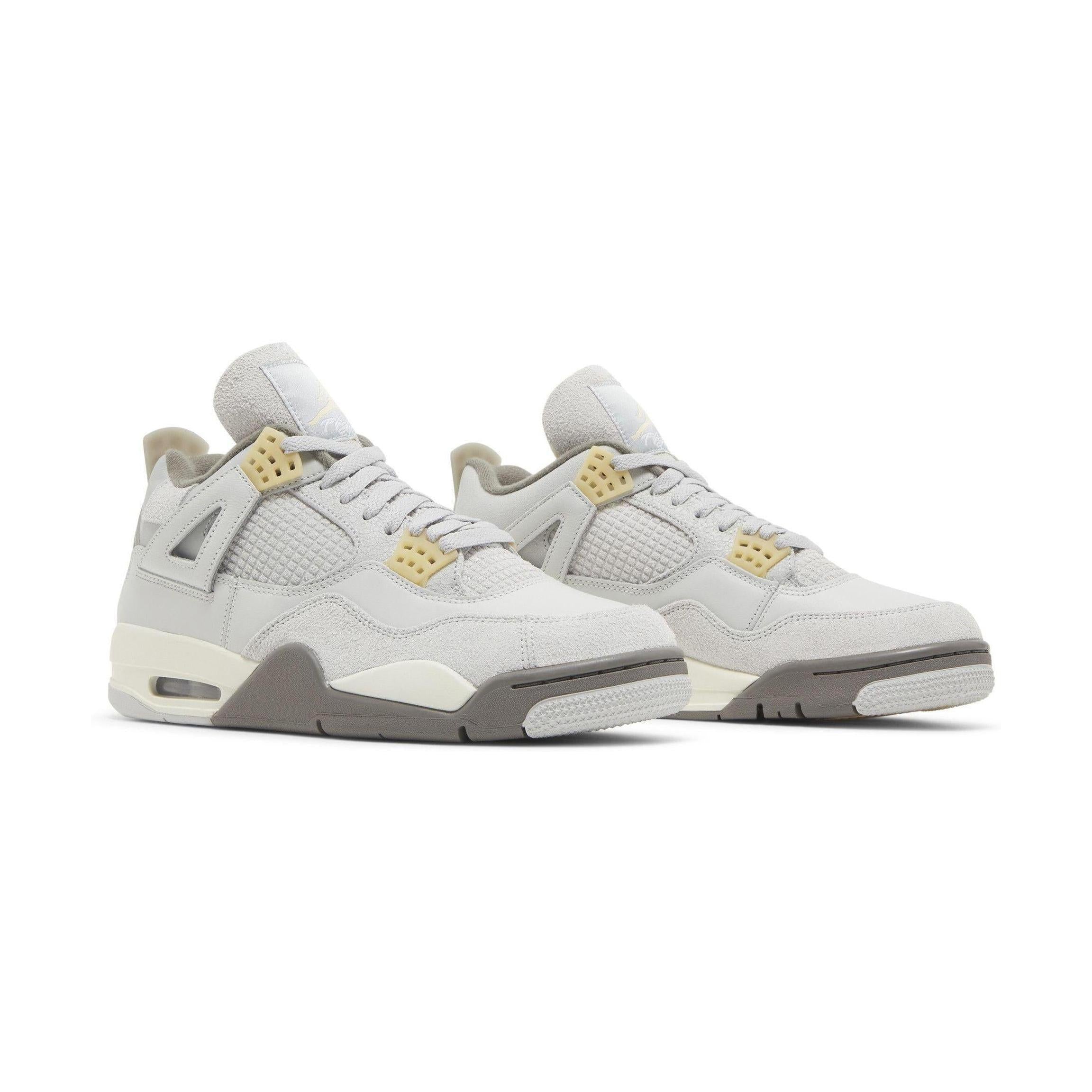 Jordan 4 Retro SE Craft Photon Dust