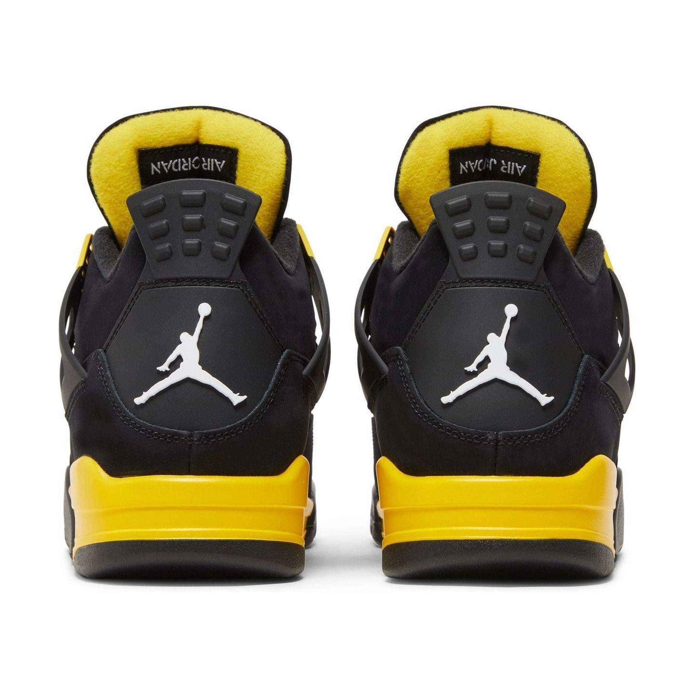 Jordan 4 Retro Thunder (2023)