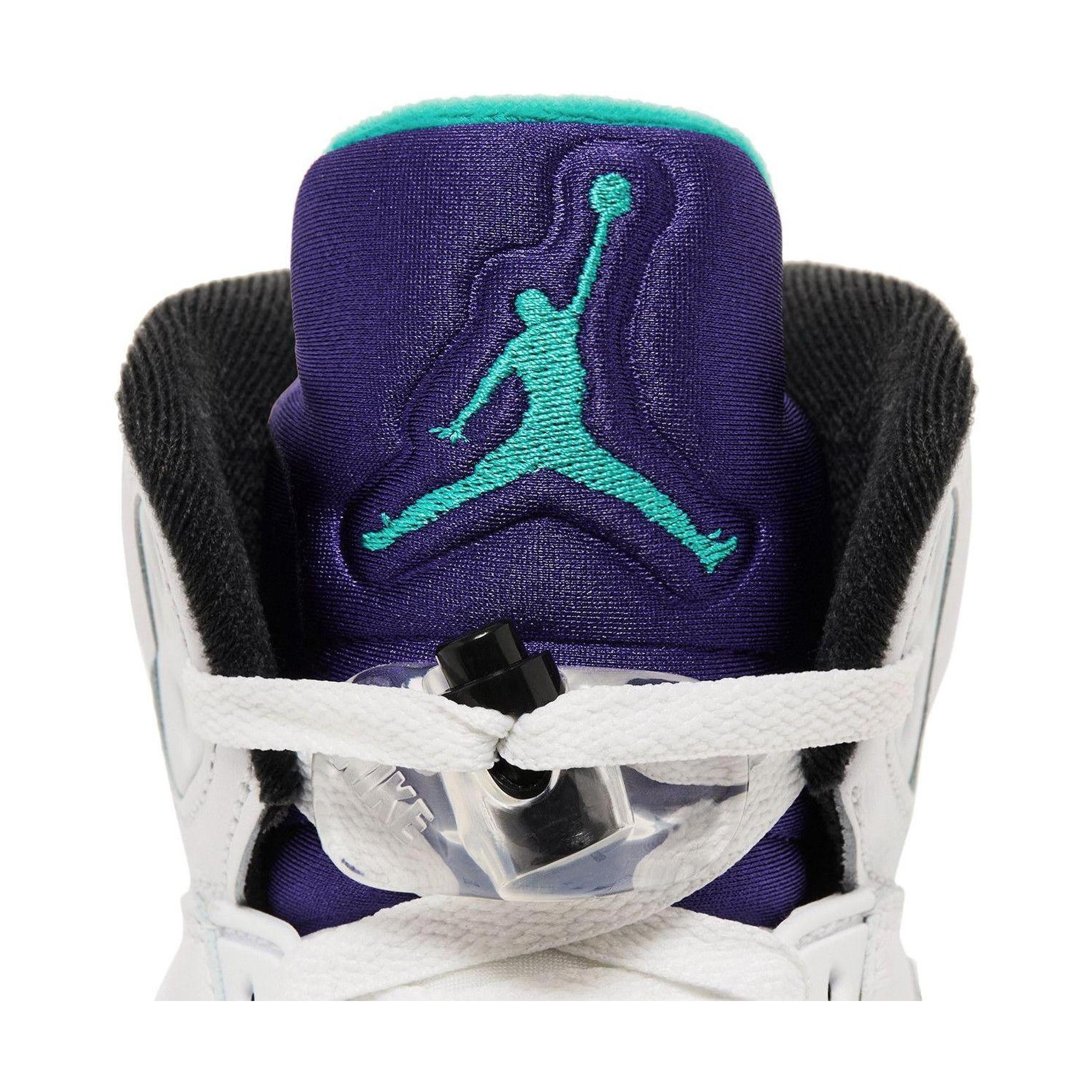 Jordan 5 Retro Grape (2025)