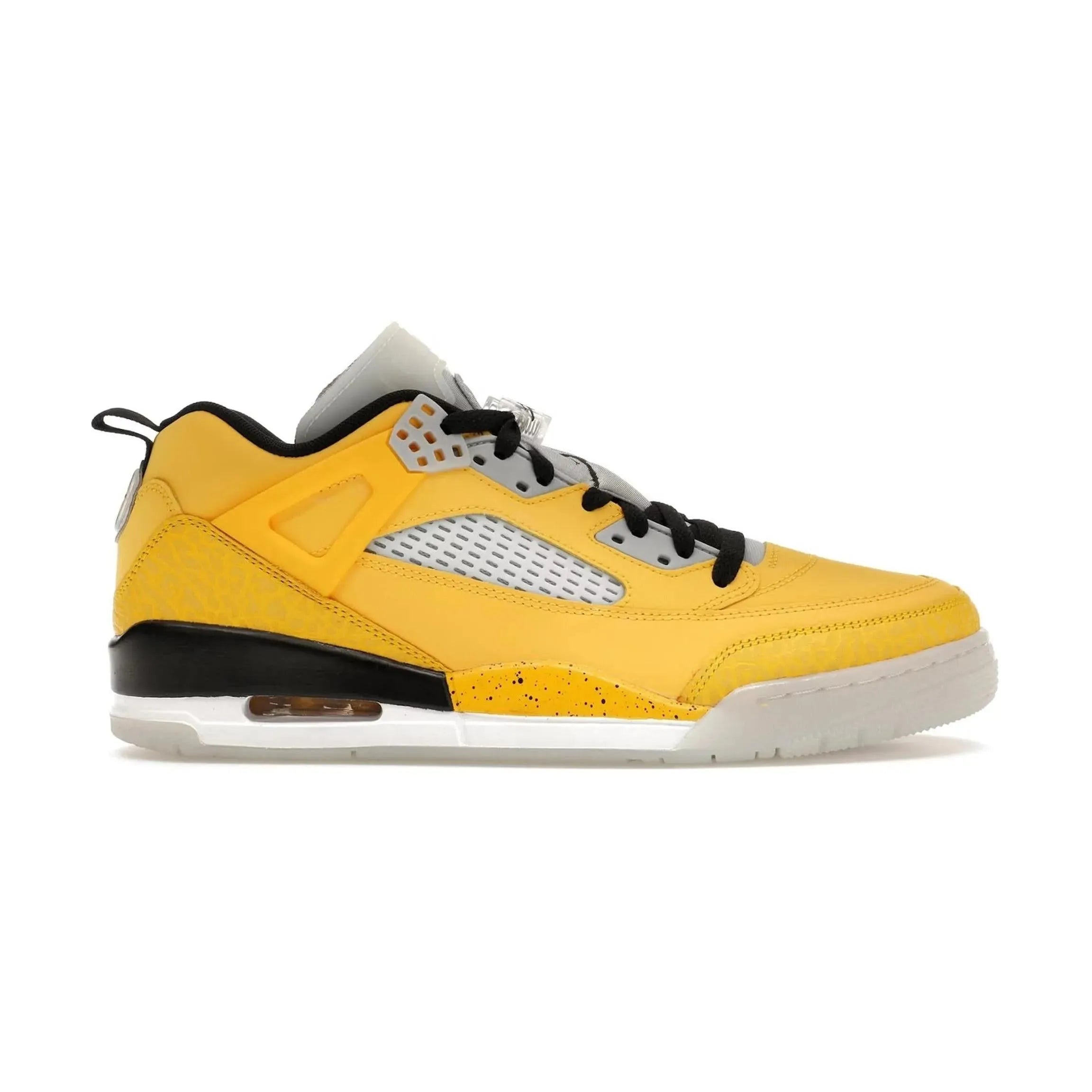 Jordan Spizike Low Lightning