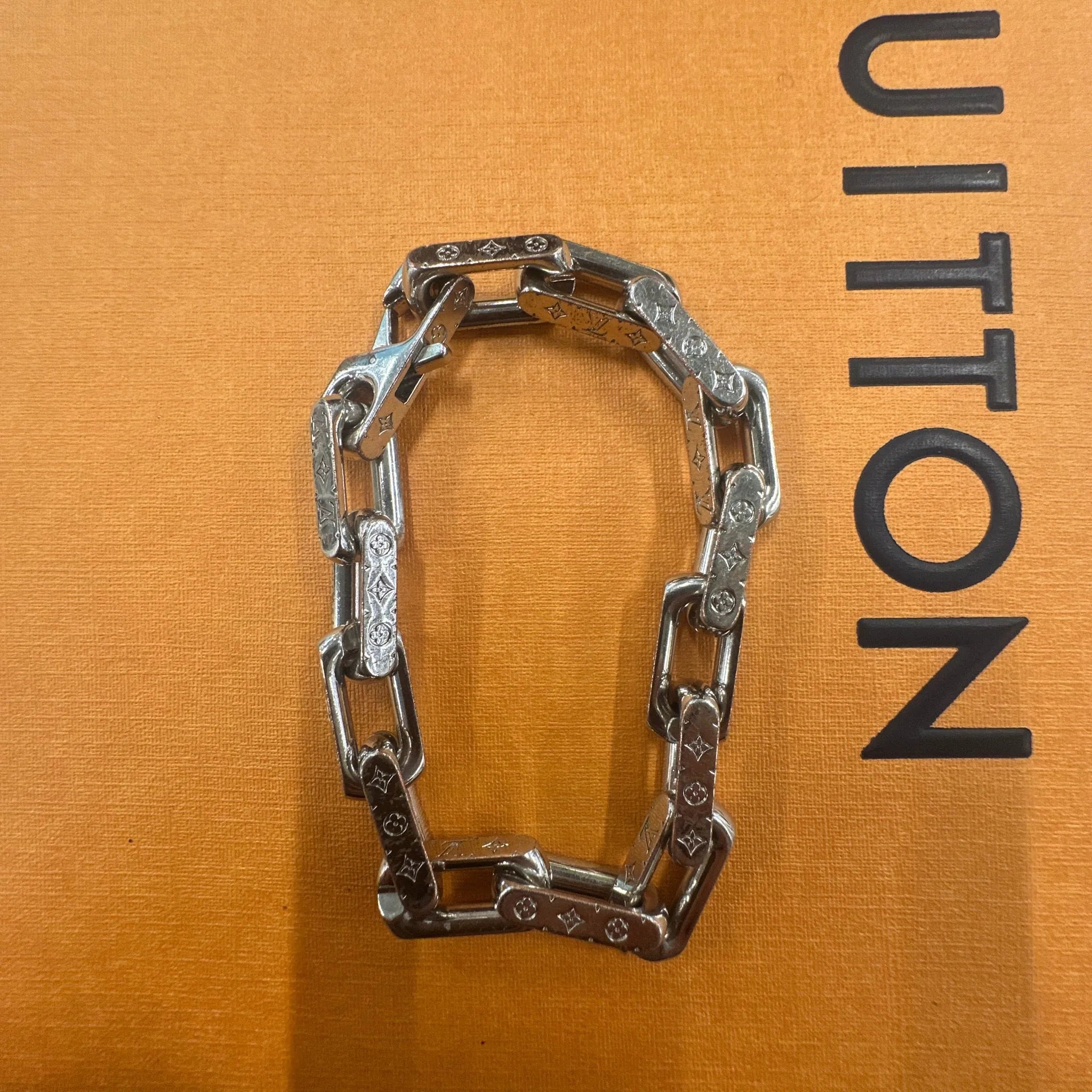 Louis Vuitton Chain Bracelet Engraved Monogram Paladium