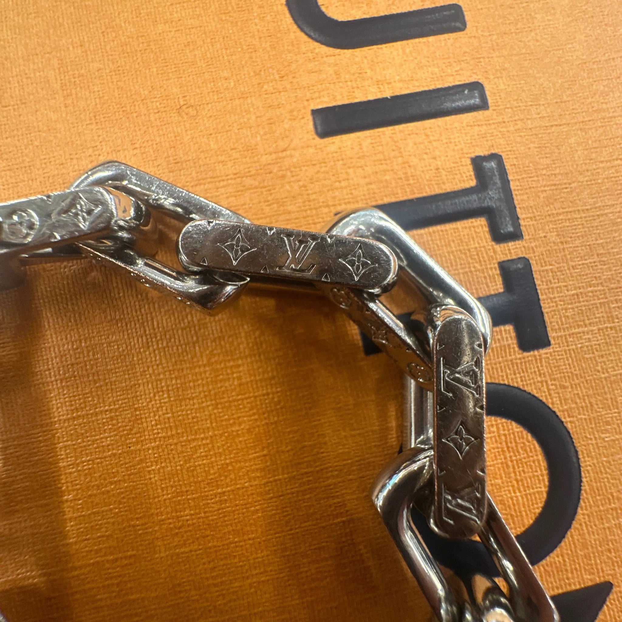 Louis Vuitton Chain Bracelet Engraved Monogram Paladium
