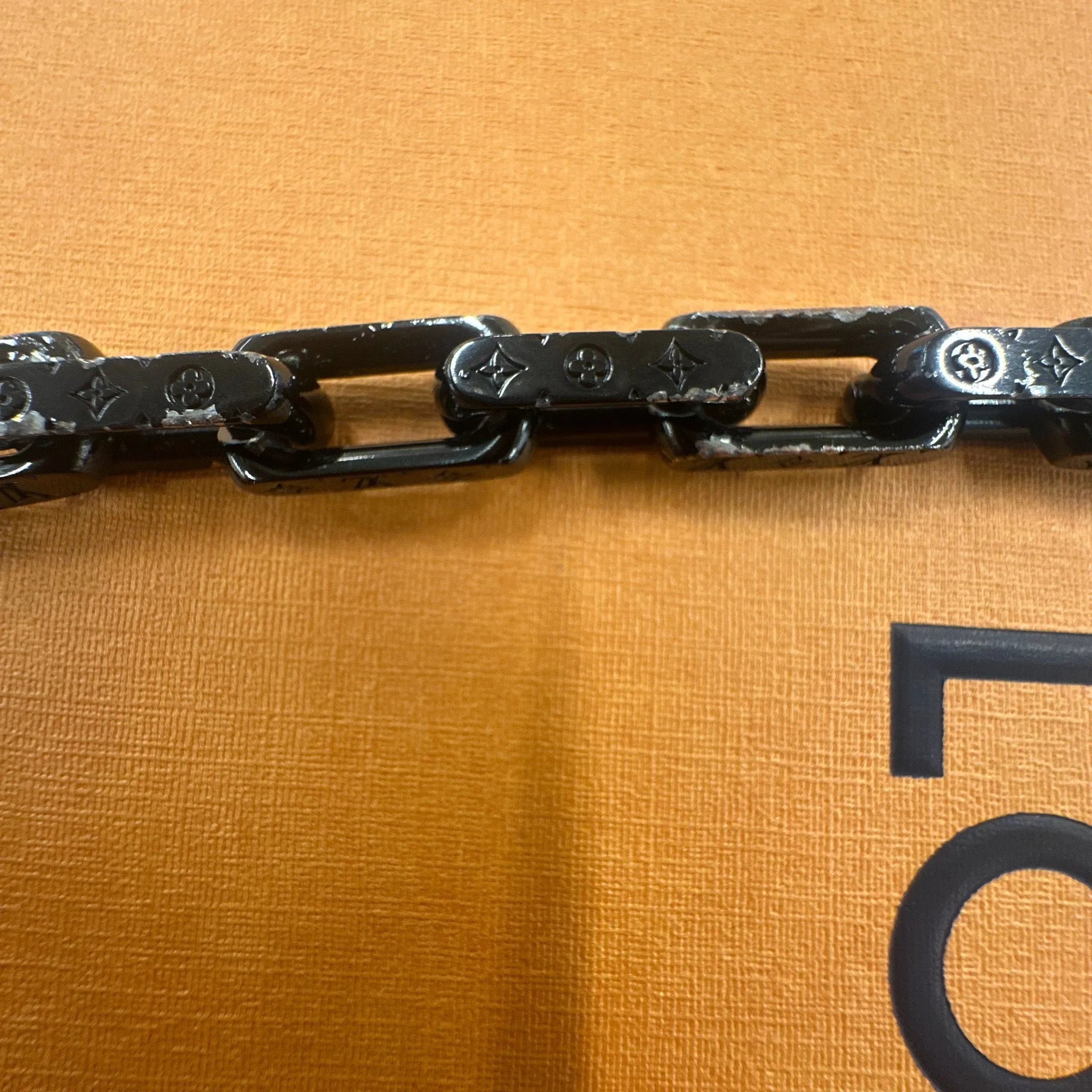 Louis Vuitton Chain Necklace Engraved Monogram Colors Black/Gold/Multicolor