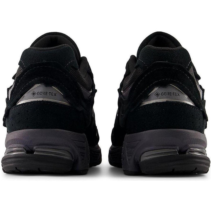 New Balance 2002R Gore-Tex Protection Pack Black Magnet