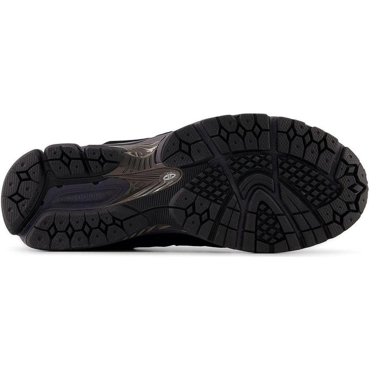 New Balance 2002R Gore-Tex Protection Pack Black Magnet