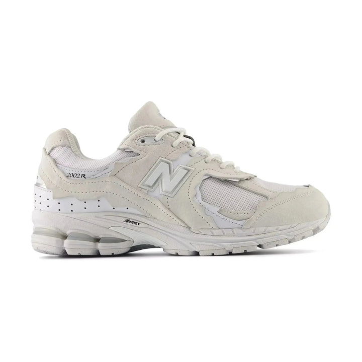 New Balance 2002R protection Pack White
