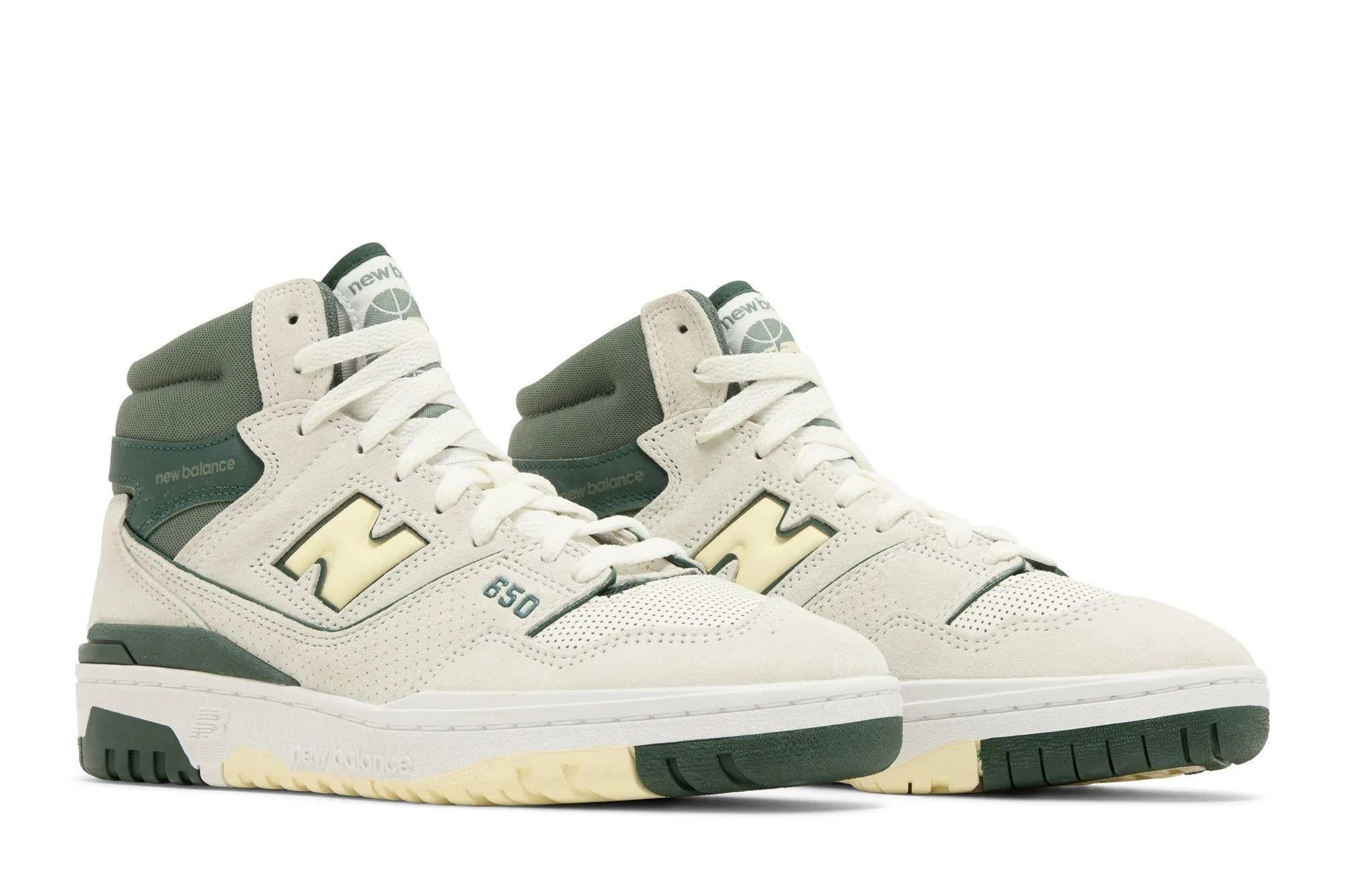 New Balance 650R Sea Salt Nightwatch Green