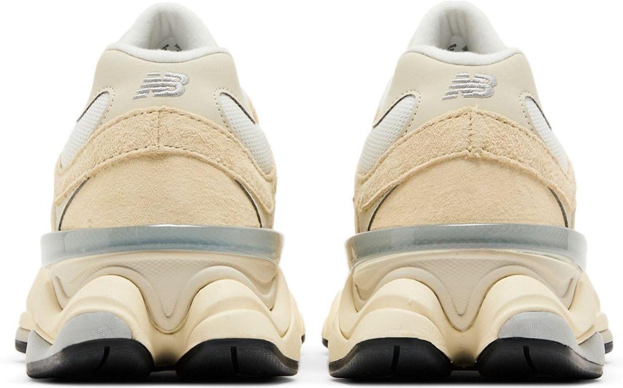 New Balance 9060 Calcium Sea Salt