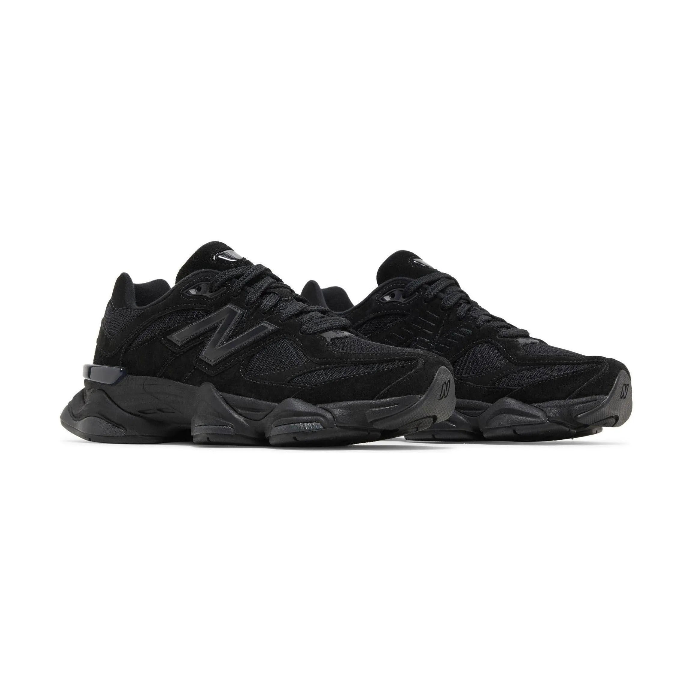 New Balance 9060 Triple Black