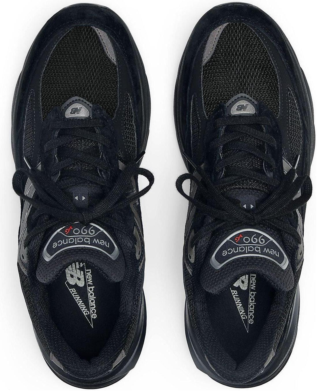 New Balance 990v6 Triple Black