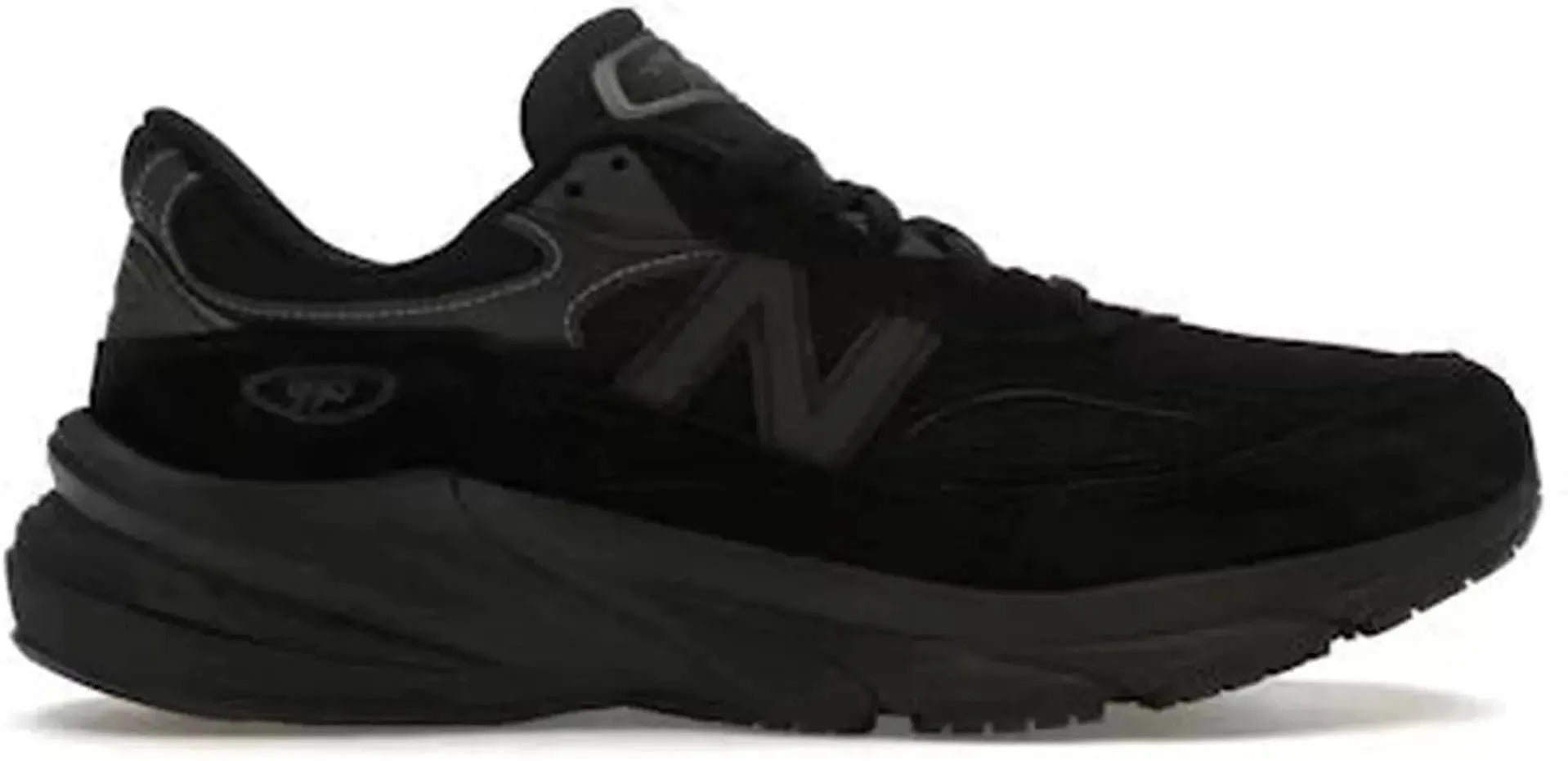 New Balance 990v6 Triple Black