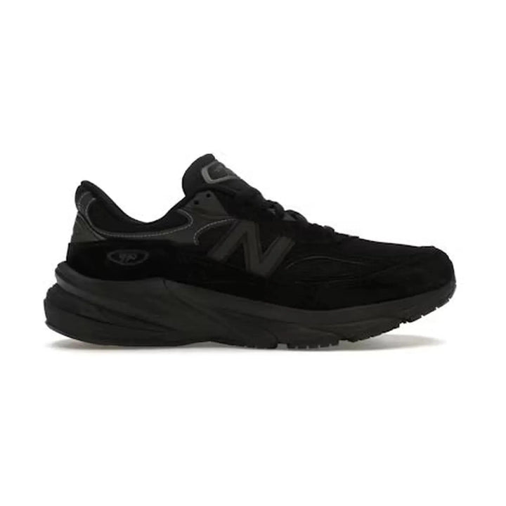 New Balance 990v6 Triple Black