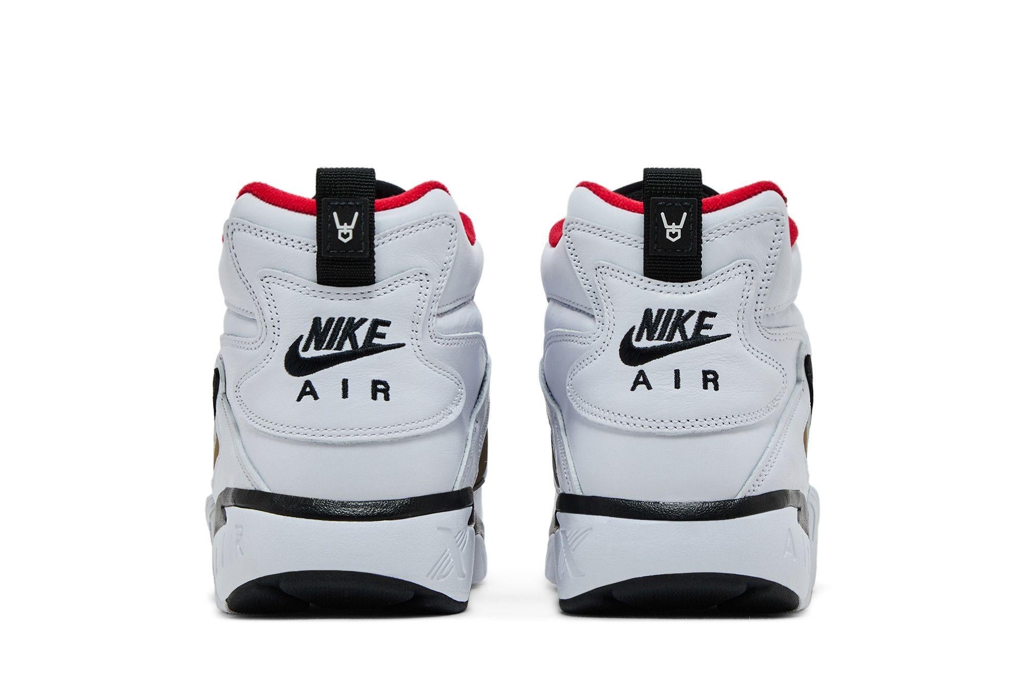 Nike Air Diamond Turf Proto '92 Atlanta Falcons