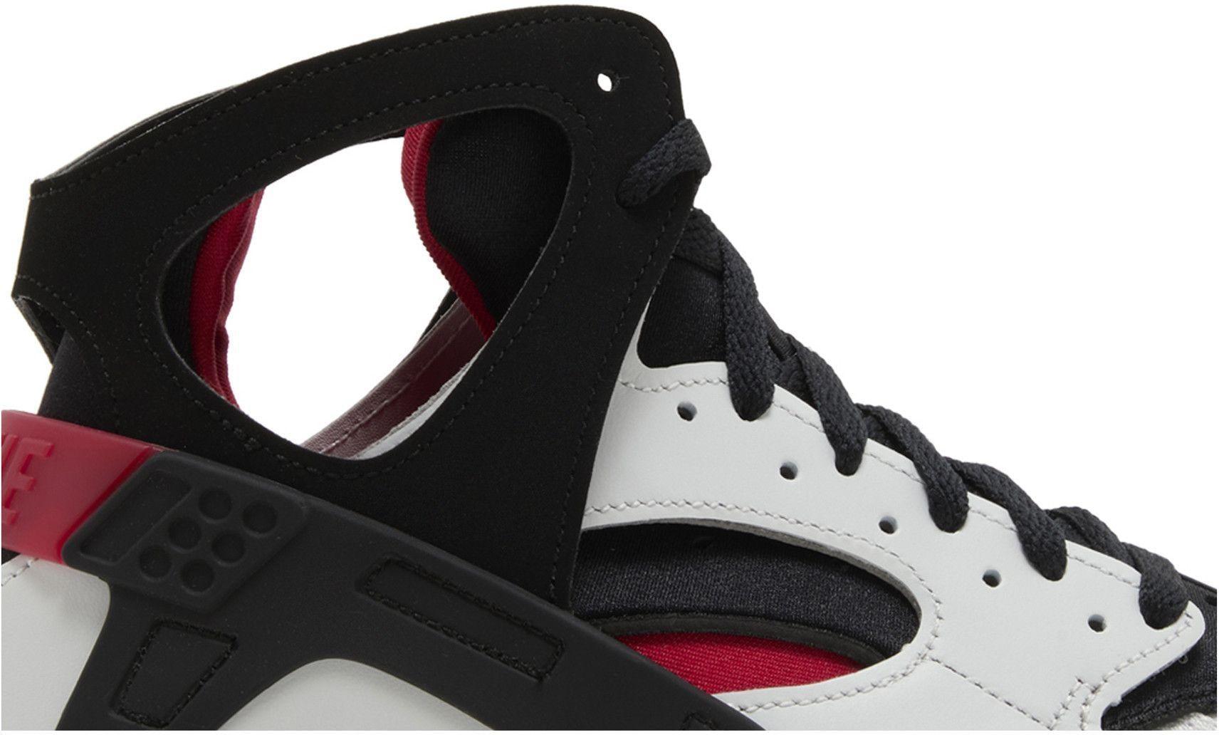 Nike Air Flight Huarache Photon Dust Black