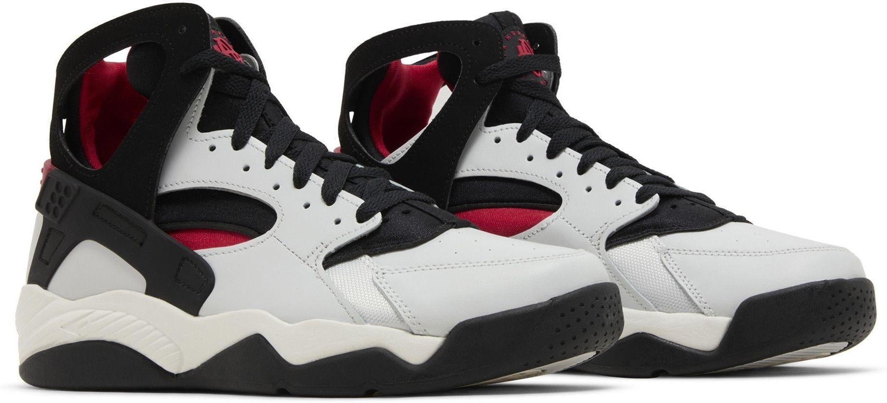 Nike Air Flight Huarache Photon Dust Black