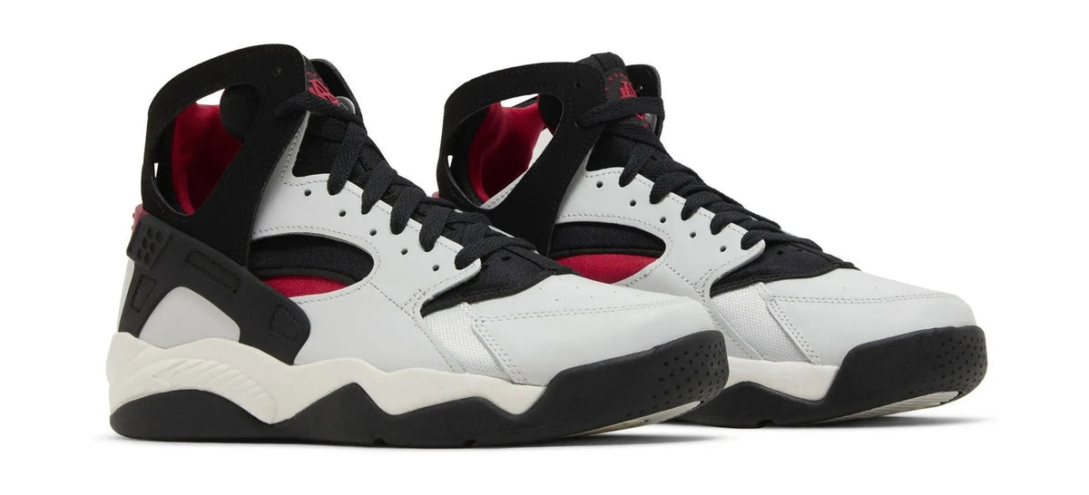 Nike Air Flight Huarache Photon Dust Black
