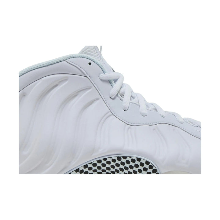 Nike Air Foamposite One Triple White