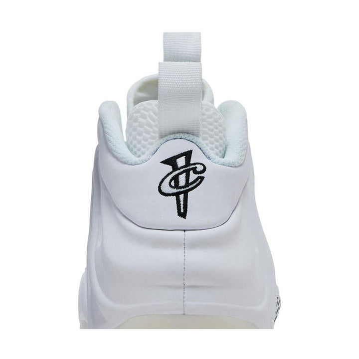 Nike Air Foamposite One Triple White