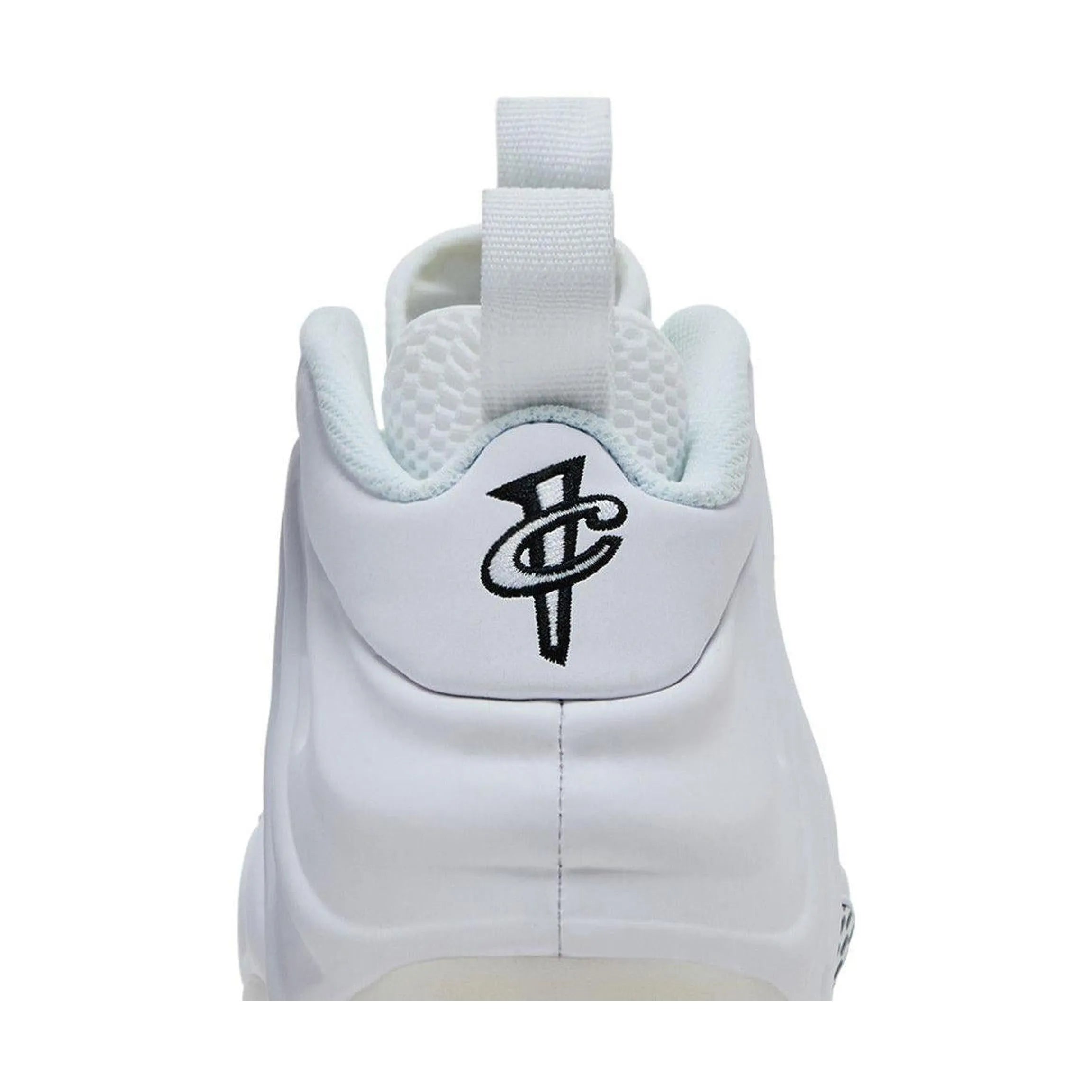 Nike Air Foamposite One Triple White