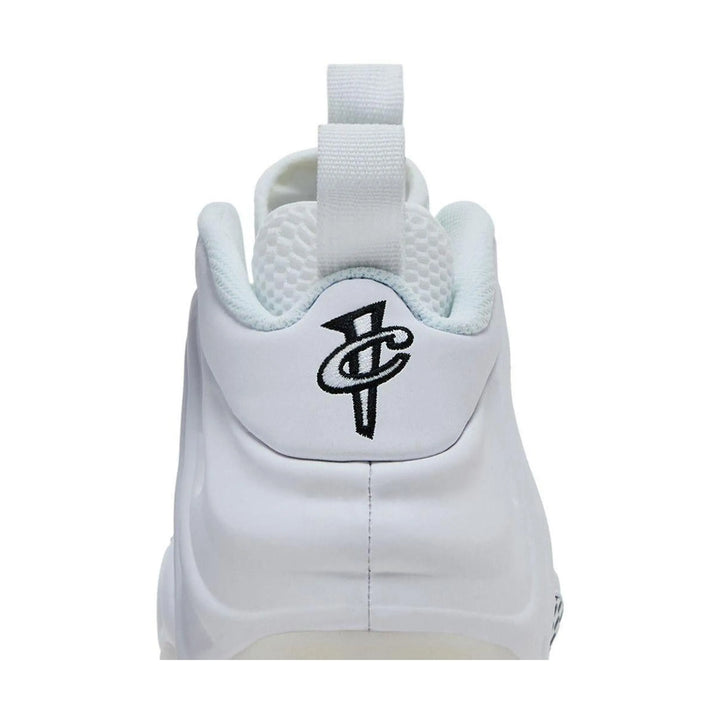 Nike Air Foamposite One Triple White