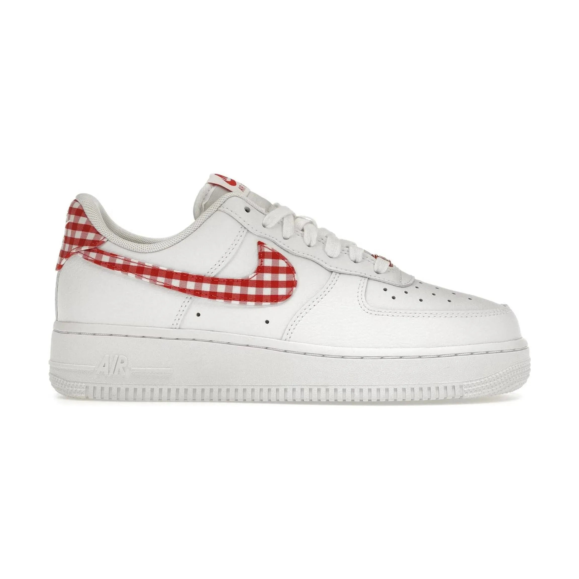 Nike Air Force 1 ‘07 Mystic Red Gingham (Women's)