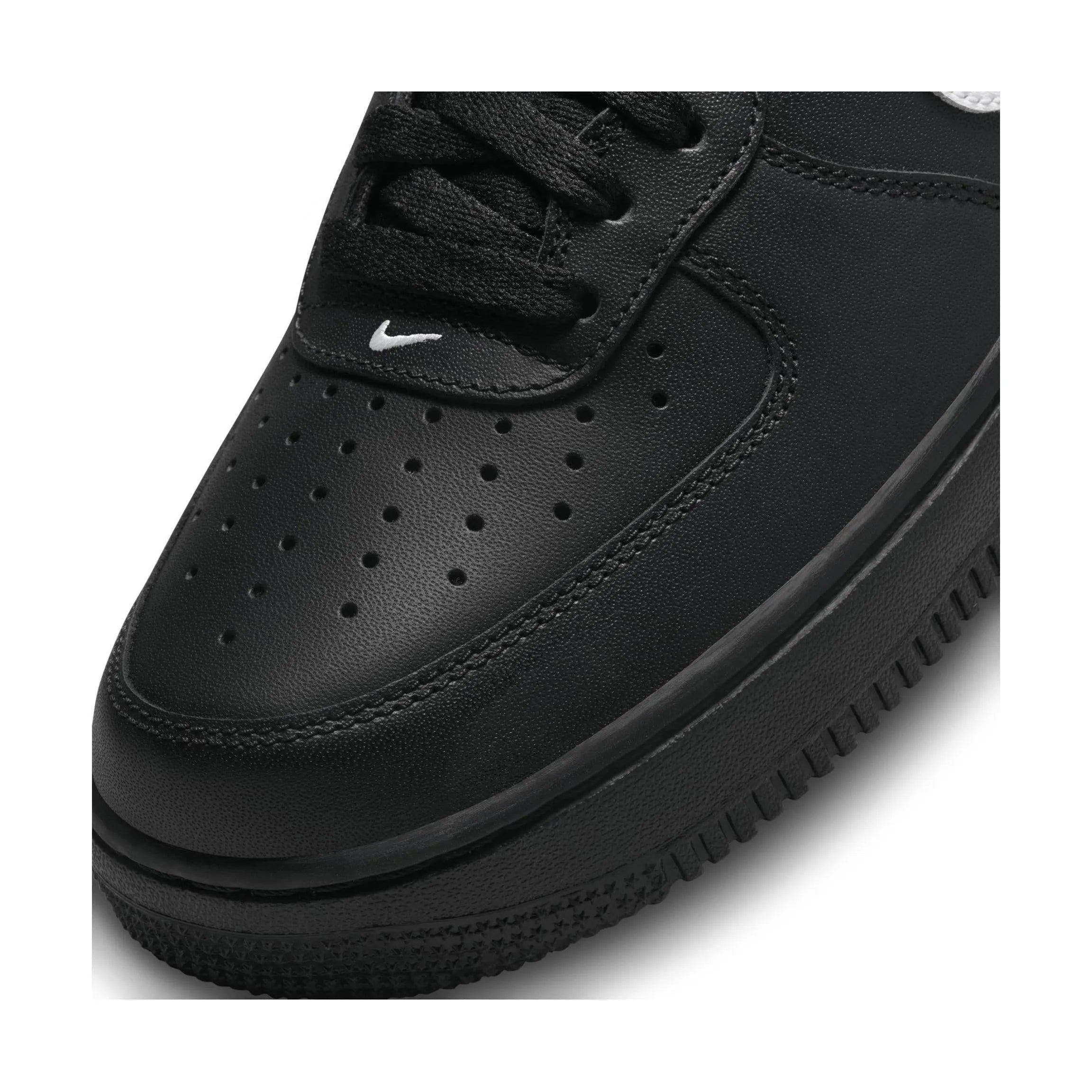 Nike Air Force 1 Low '07 Black White (2023)