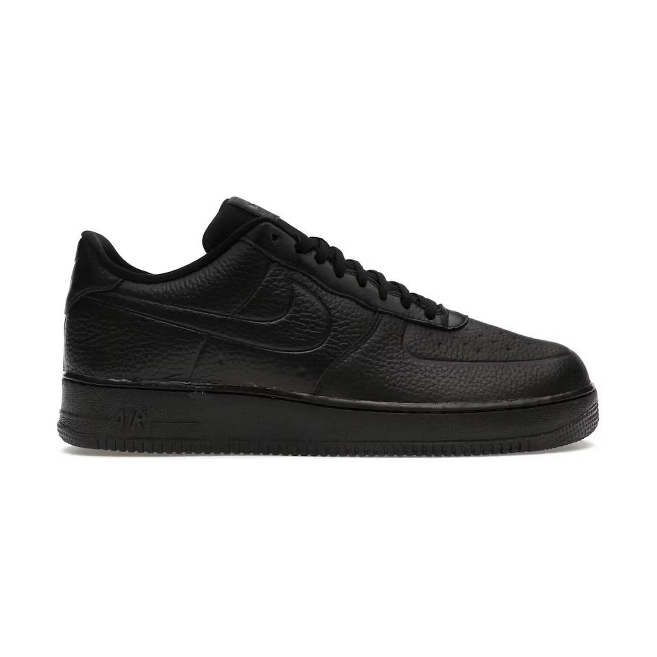 Nike Air Force 1 Low '07 Pro-Tech Waterproof Triple Black