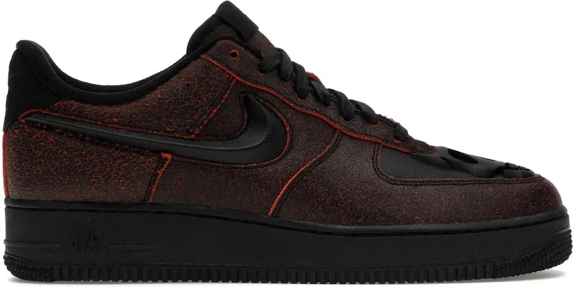 Nike Air Force 1 Low Retro QS Halloween Skull