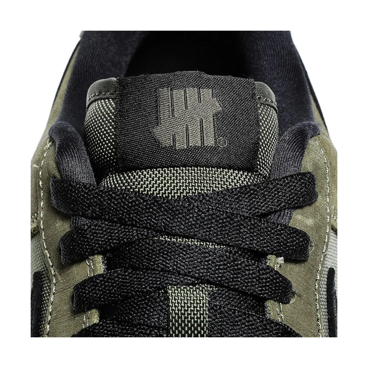 Nike Air Force 1 Low SP Undefeated Ballistic Dunk vs. AF1