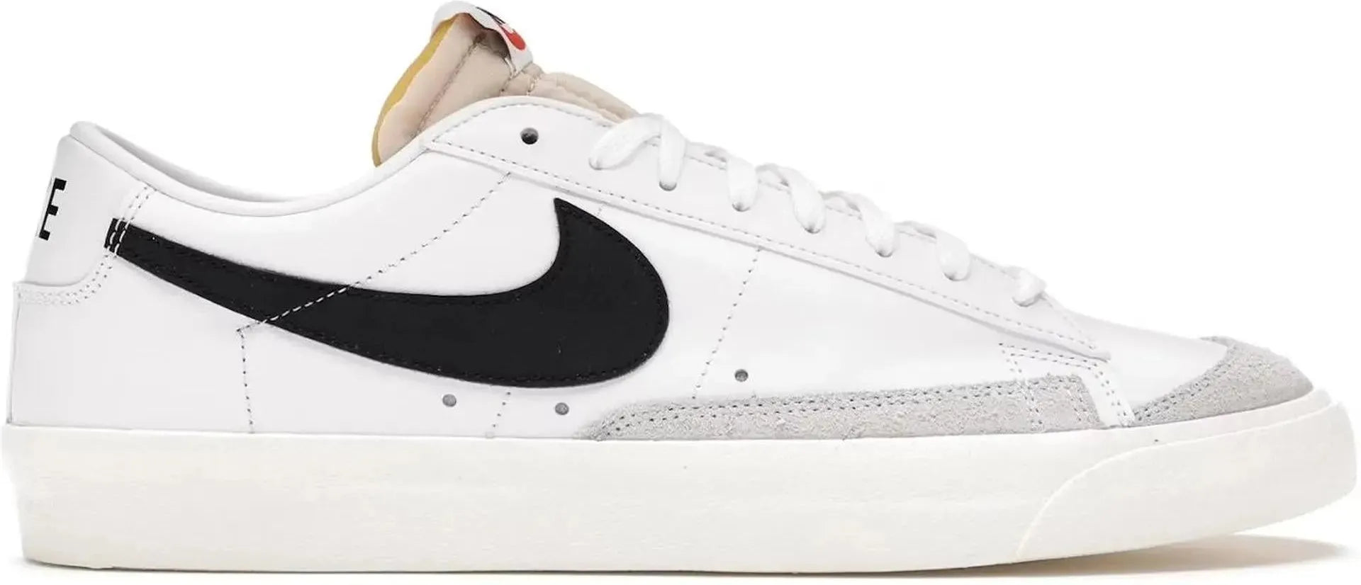Nike Blazer Low 77 Vintage White Black