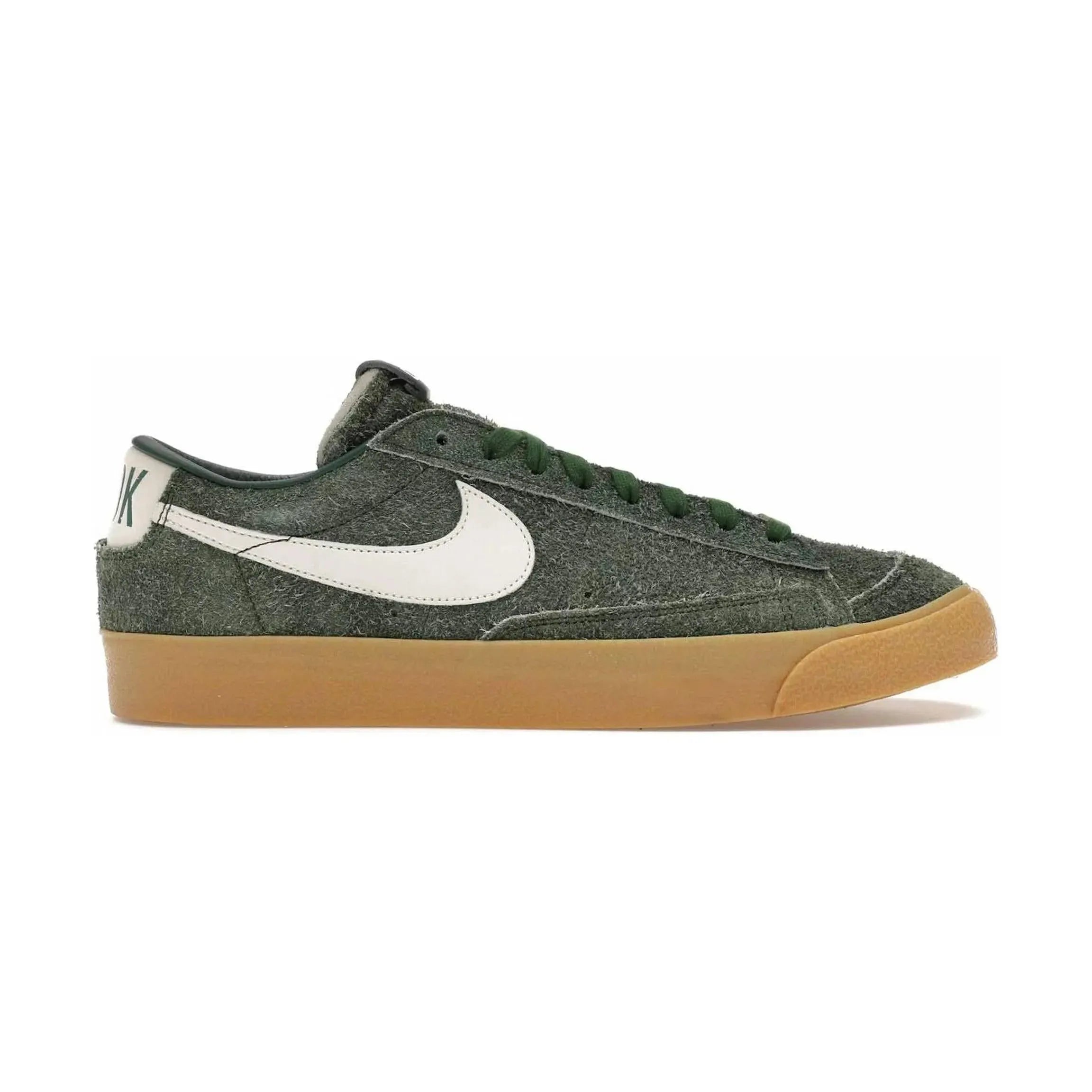 Nike Blazer Low Devin Booker Chevrolet Team Dark Green