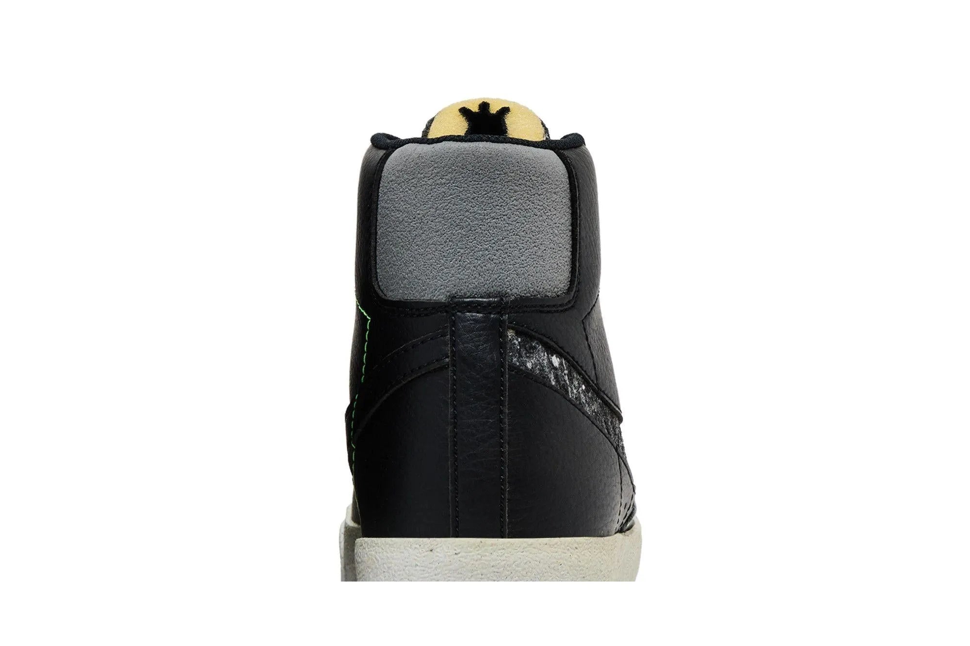 Nike Blazer Mid '77 Vintage Black Light Bone