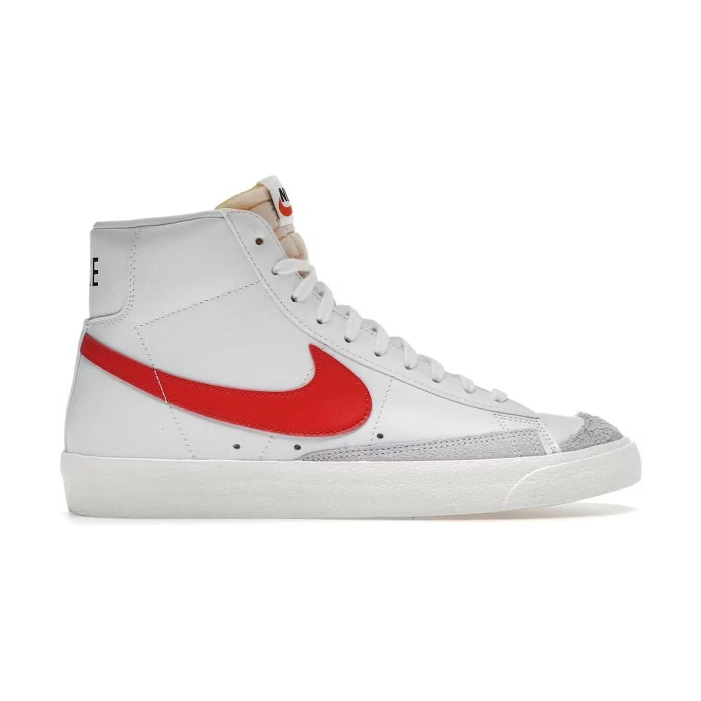 Nike Blazer Mid 77 Vintage Mismatched Swoosh Blue Red