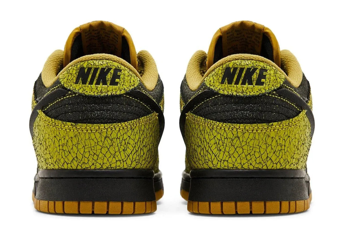 Nike Dunk Low Retro QS Halloween Skull