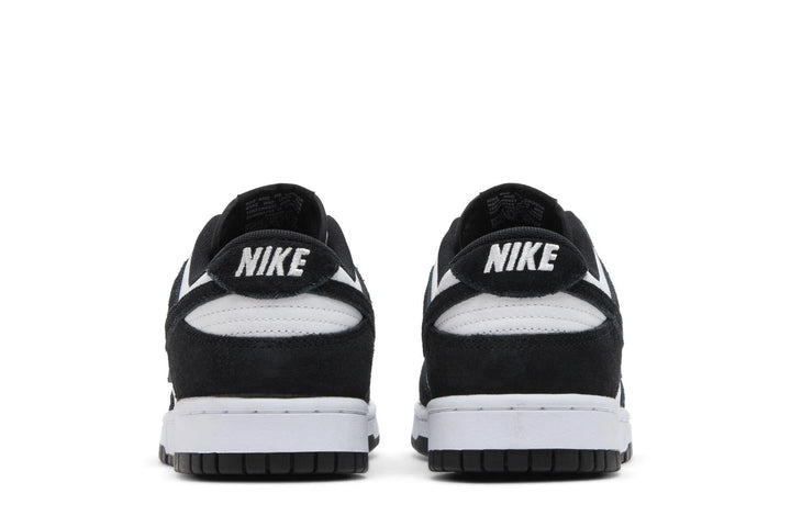 Nike Dunk Low Retro SE Suede Panda
