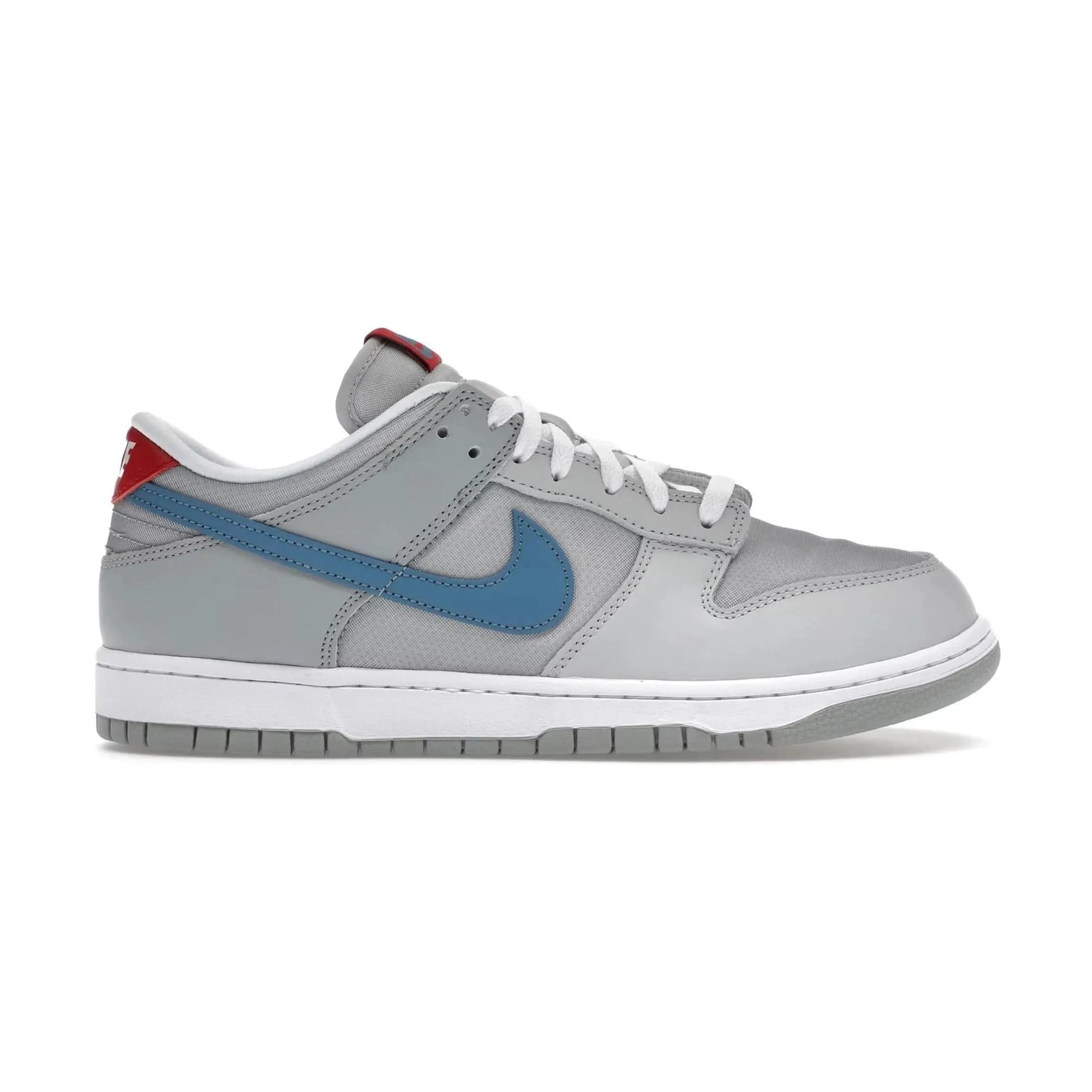Nike Dunk Low Silver Surfer (2024)