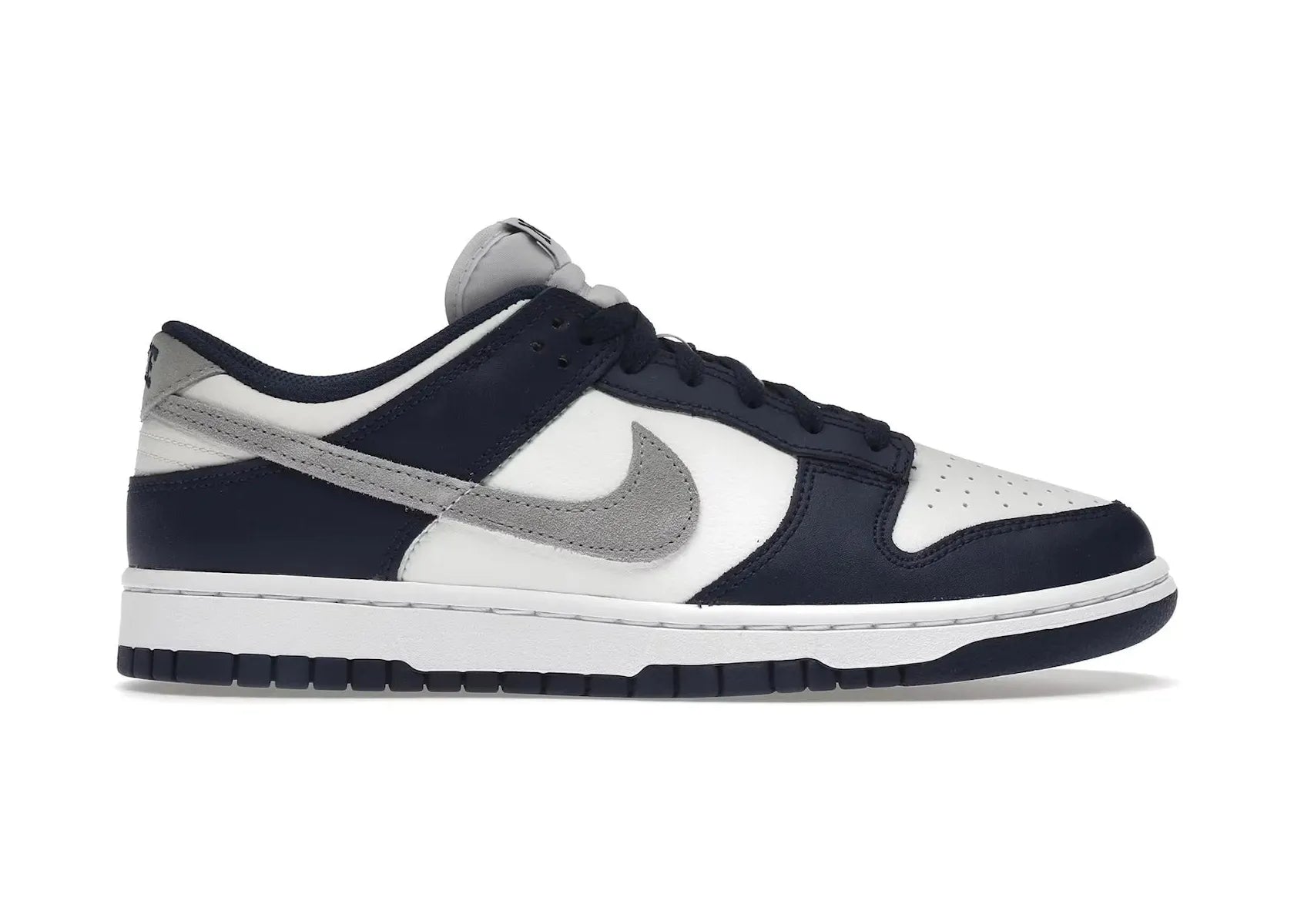 Nike Dunk Low Summit White Midnight Navy