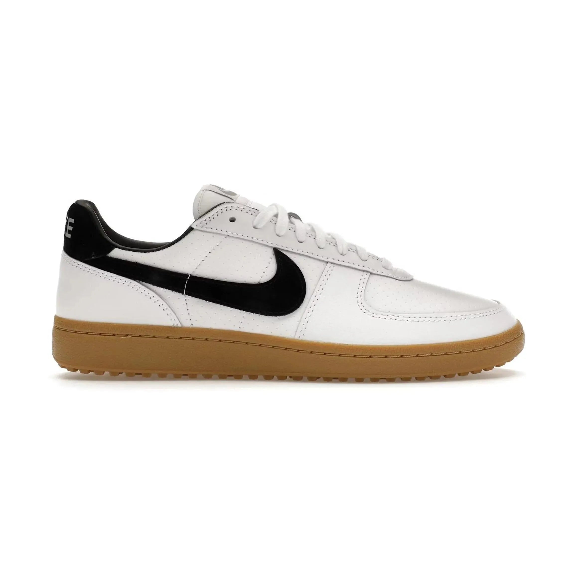Nike Field General '82 SP White Black Gum